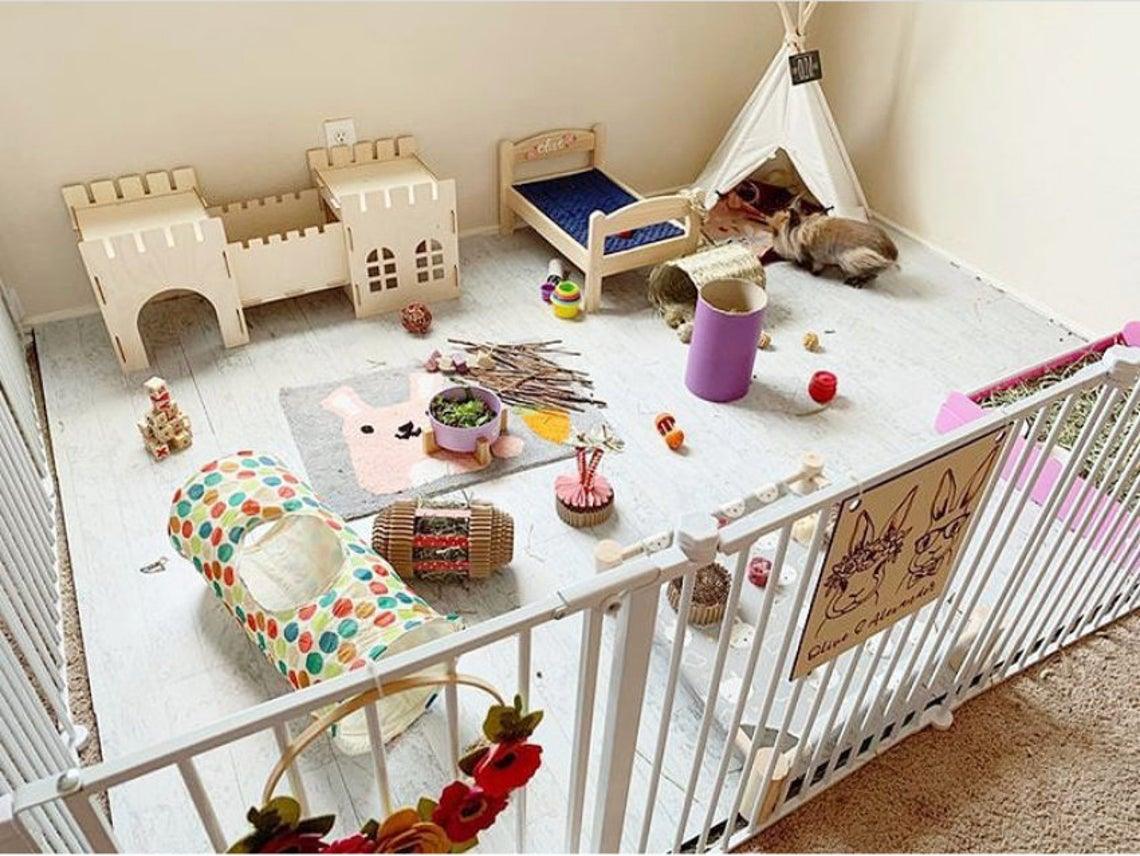 Premium Eco-Friendly Rabbit Castle: Assembled Detachable Wooden House For Rabbits And Guinea Pigs