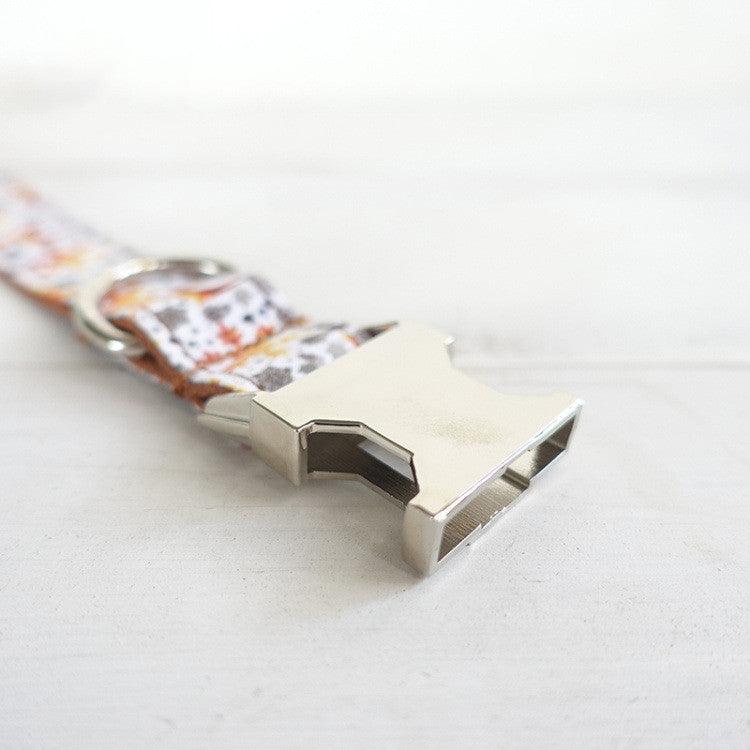 Shimmering Holiday Pet Collar