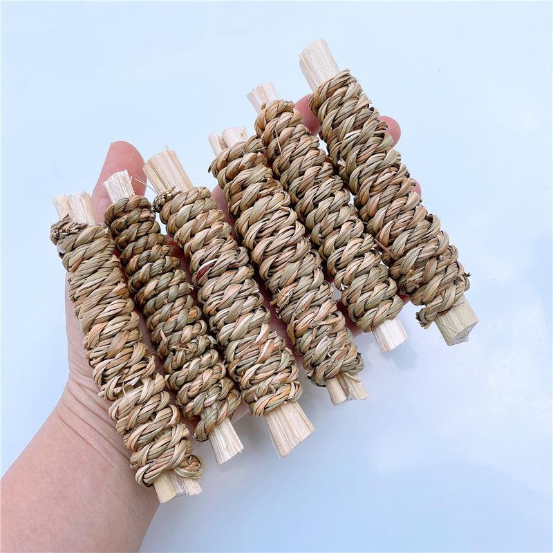 Bamboo Bliss Straw Molar Toy - Natural Water Grass And Sweet Bamboo Small Pet Grinding Toy