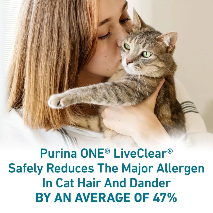 LiveClear Allergen-Reducing Dry Cat Food with Real Chicken First Ingredient, Ideal for Sensitive Cats, Light Brown, Supports He