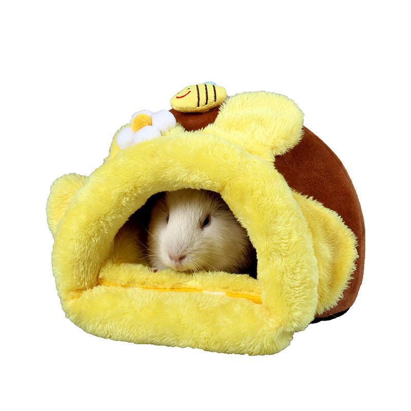 Cozy Cotton Haven For Small Pets